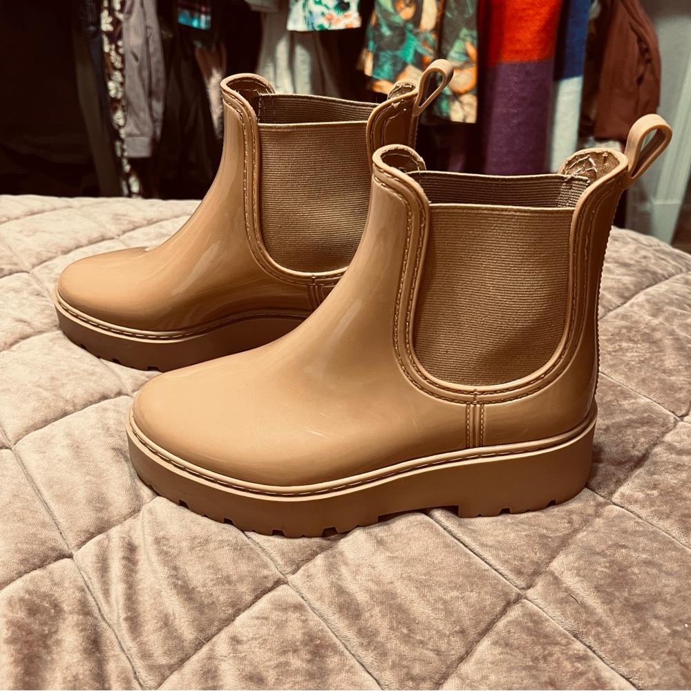 DV by Dolce Vita ‘Thunder’ Chelsea Rain Boot